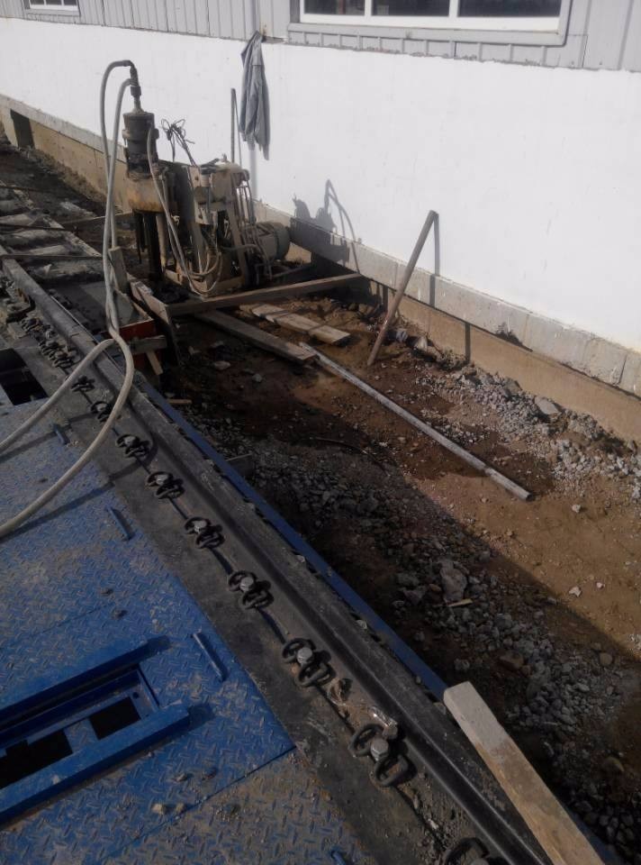 罗城注浆治理铁路高路基沉陷病害